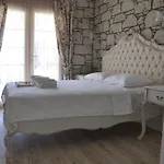 Lucky Angel Çeşme