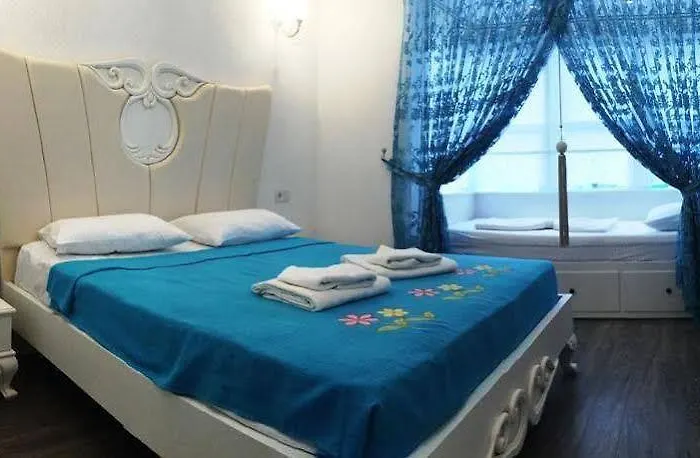Lucky Angel فندق مبيت وإفطار Çeşme